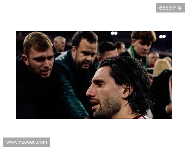 从天堂到地狱,索博在2-1领先后疯狂庆祝,被绝杀后伤心落泪 从天堂到地狱,索博在2-1领先后疯狂庆祝,被绝杀后伤心落泪